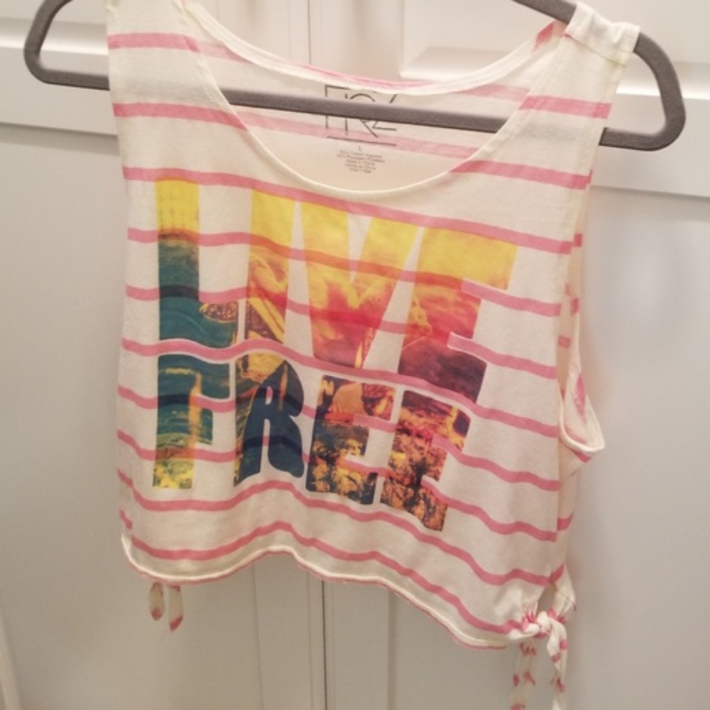 FRZ Live Free sleeveless graphic crop tank, Large